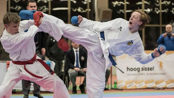 Daniel Barkelind, till höger, under en match på Estonian Open. Foto: Christer Hagman