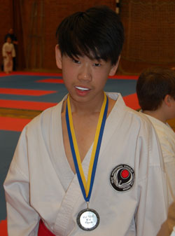 Kevi Lieu med silvermedalj vid sin debut